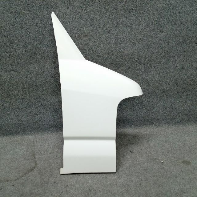 三菱 ミニキャブ U62T U61T U61V U62V クリッパー 右フェンダー 右コーナーパネル MR586974 白 W74 101956