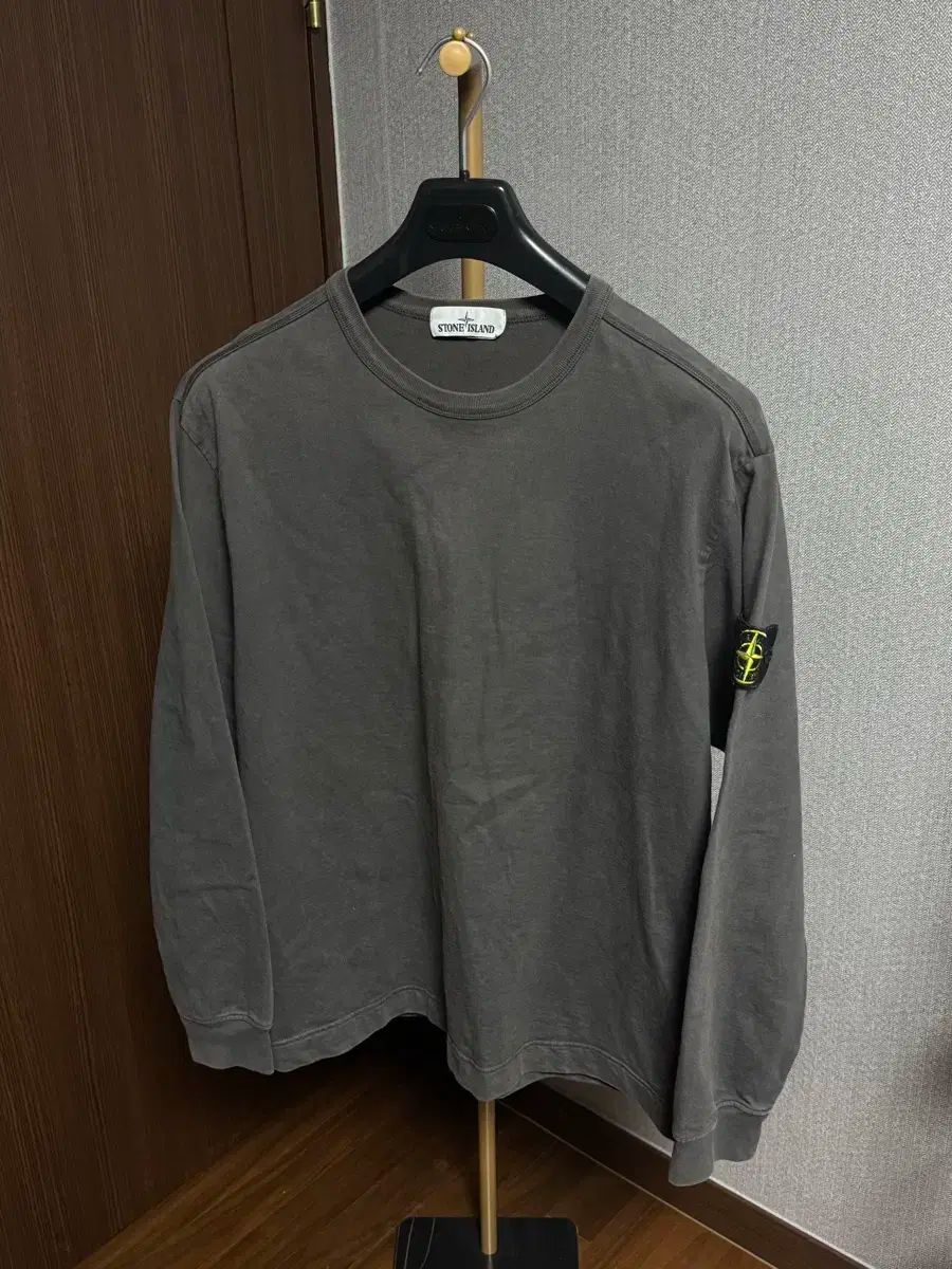 XL STONE ISLAND ストーンアイランド 長袖 ロングスリーブ パーカー