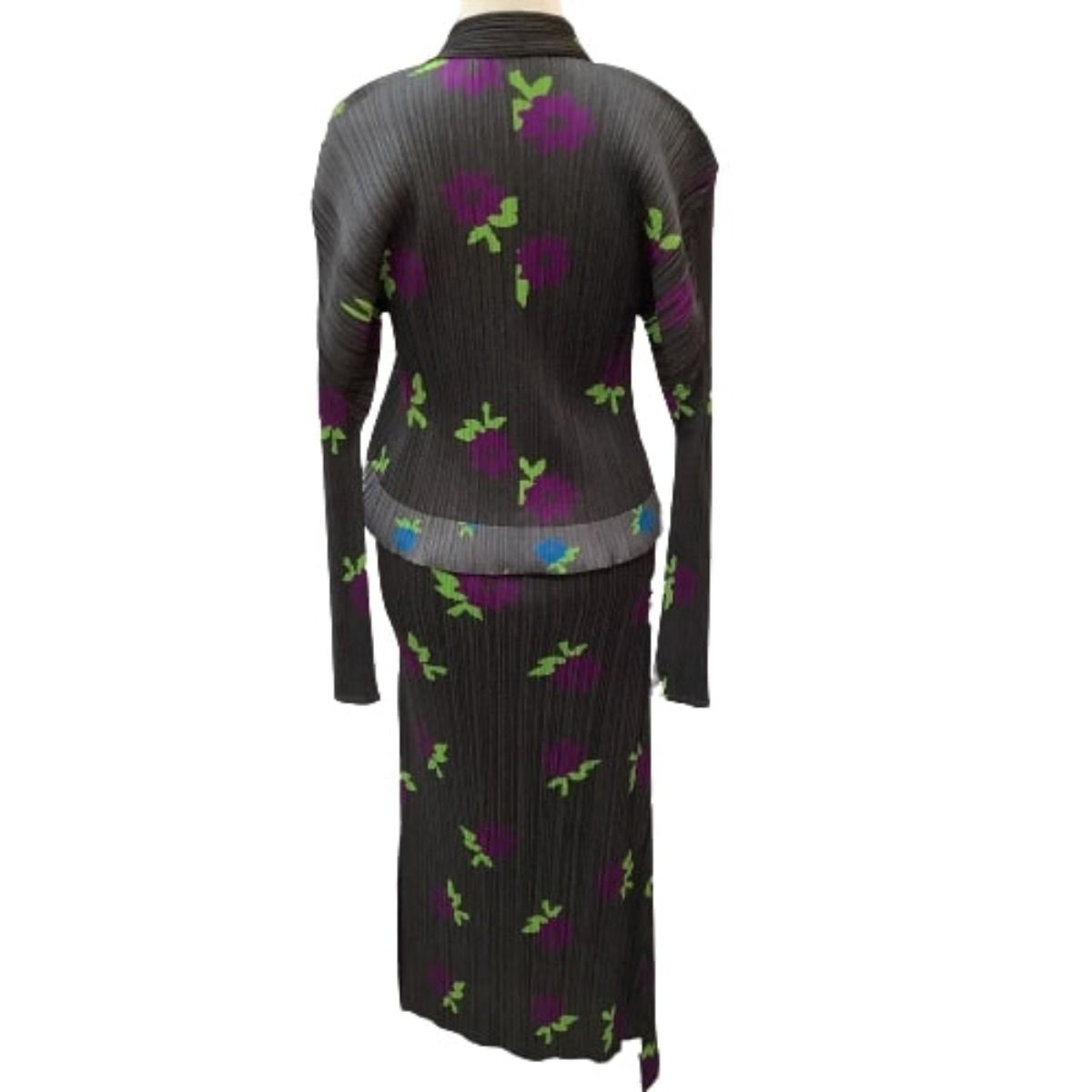 ♪♪ISSEY MIYAKE イッセイミヤケ PLEATS PLEASE ジャケット