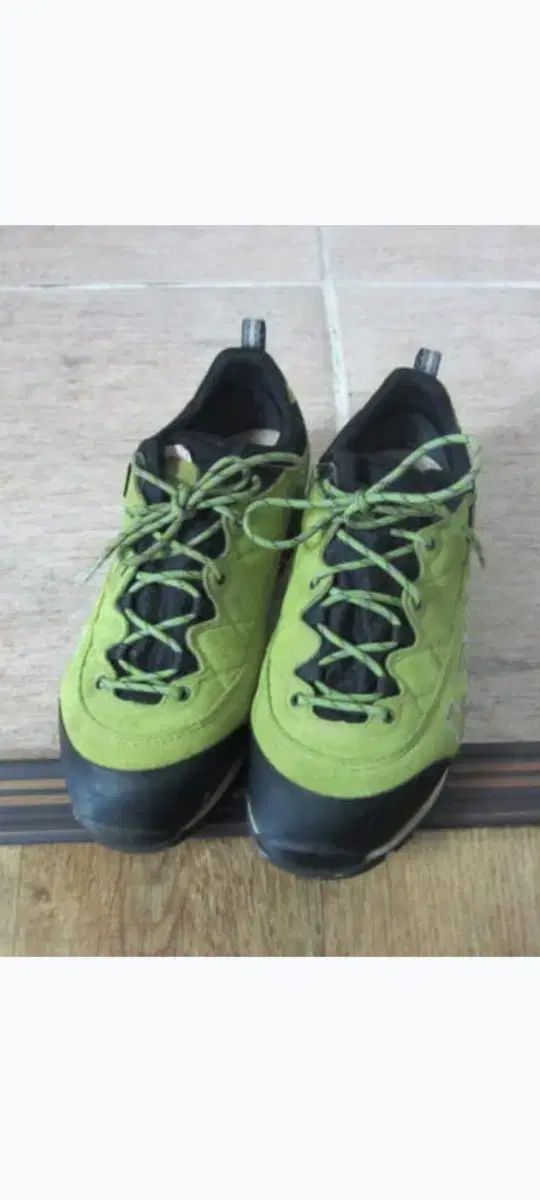 ロバ GORE-TEX ゴアテックス 登山靴 トレッキングシューズ 270 ミリ