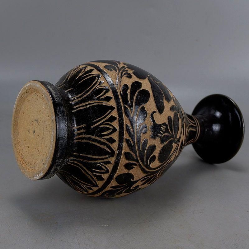 宋代磁州窯黒釉手制花玉壺春瓶 景徳鎮 陶磁器 装飾品 現代工芸品美術品 置物 宋代磁州窯黒釉手制花玉壺春瓶 景徳鎮 陶磁器 装飾