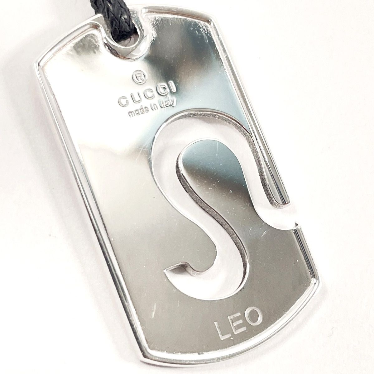 グッチ ネックレス 星座 LEO 獅子座 シルバー - メルカリ