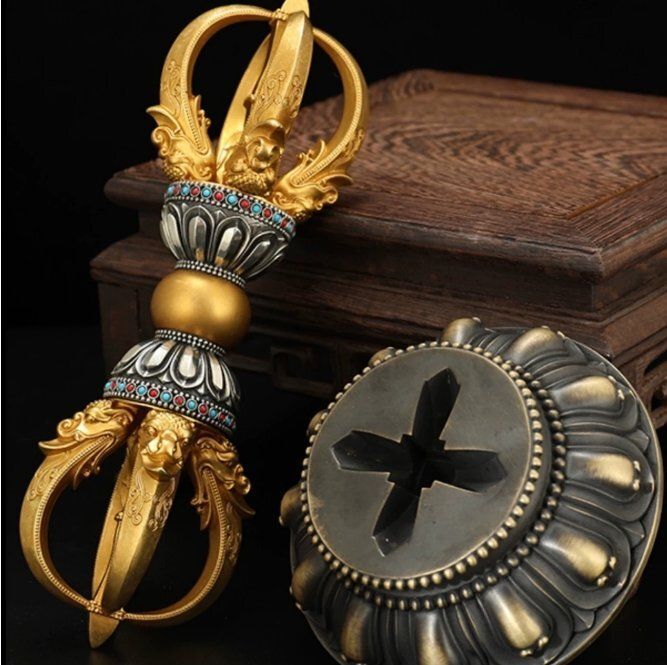 五鈷杵 密教法具 含む 台座 金剛杵 降魔杵 チベット お守り 厄除け 密教で使われる仏具手道具 寺院仏具