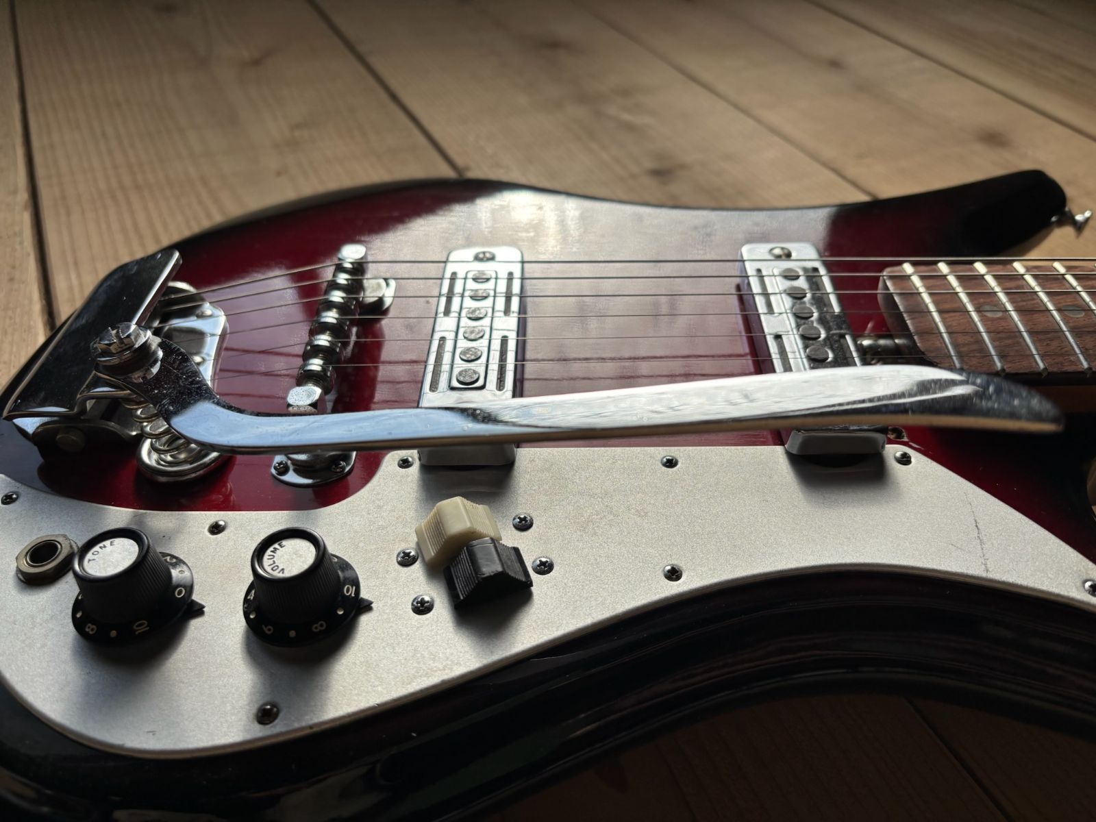 TEISCO SM-2L 60年代 テスコ チューリップシェイプエレキギター