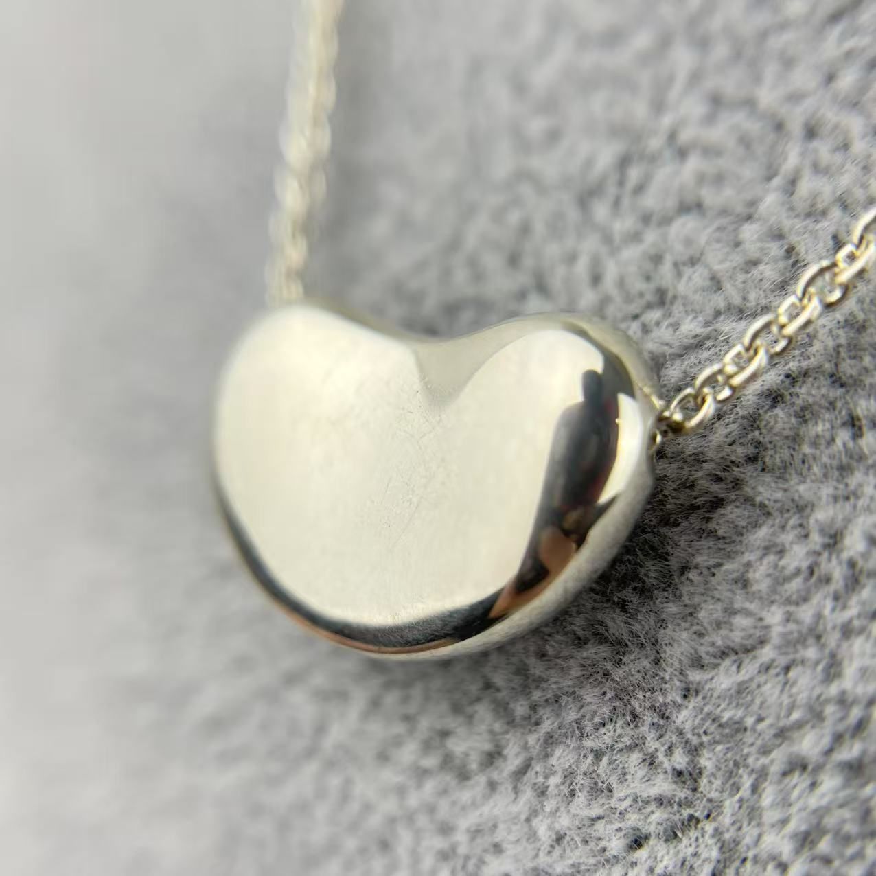 TIFFANY ティファニー アクセサリー ネックレス ペンダント ビーン  