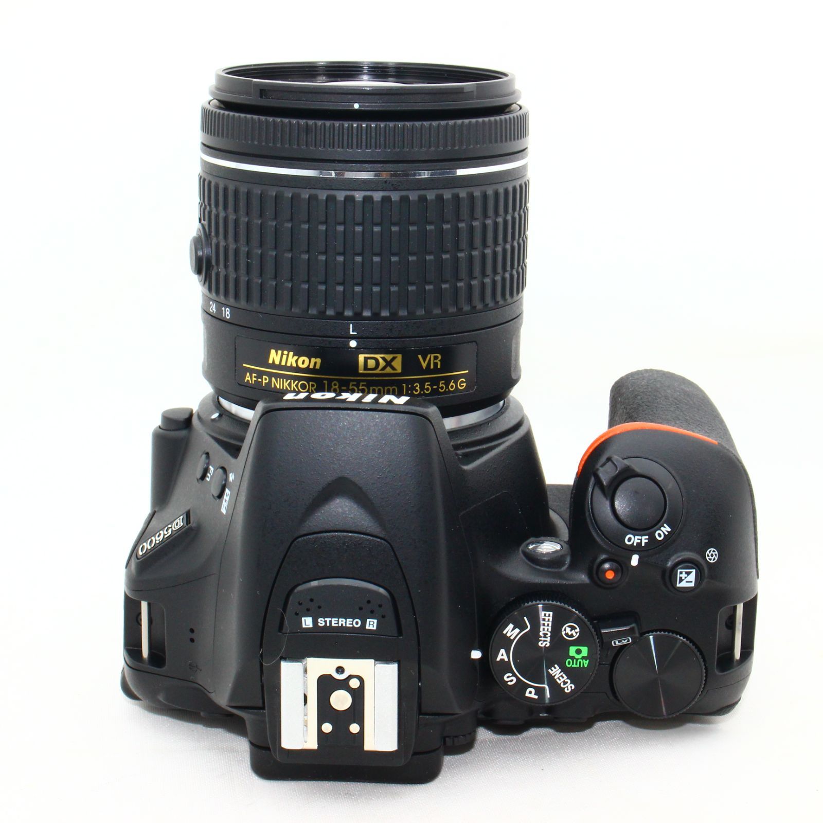 Nikon デジタル一眼レフカメラ D5600 ダブルズームキット ブラック