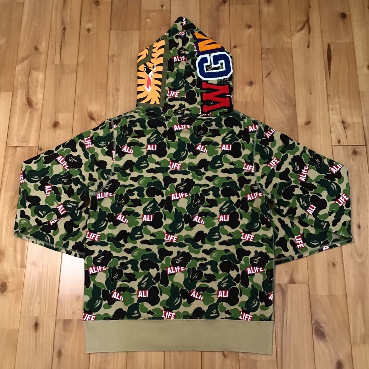 ALIFE BAPE ABC camo シャークパーカー ベイプ shark - メルカリ