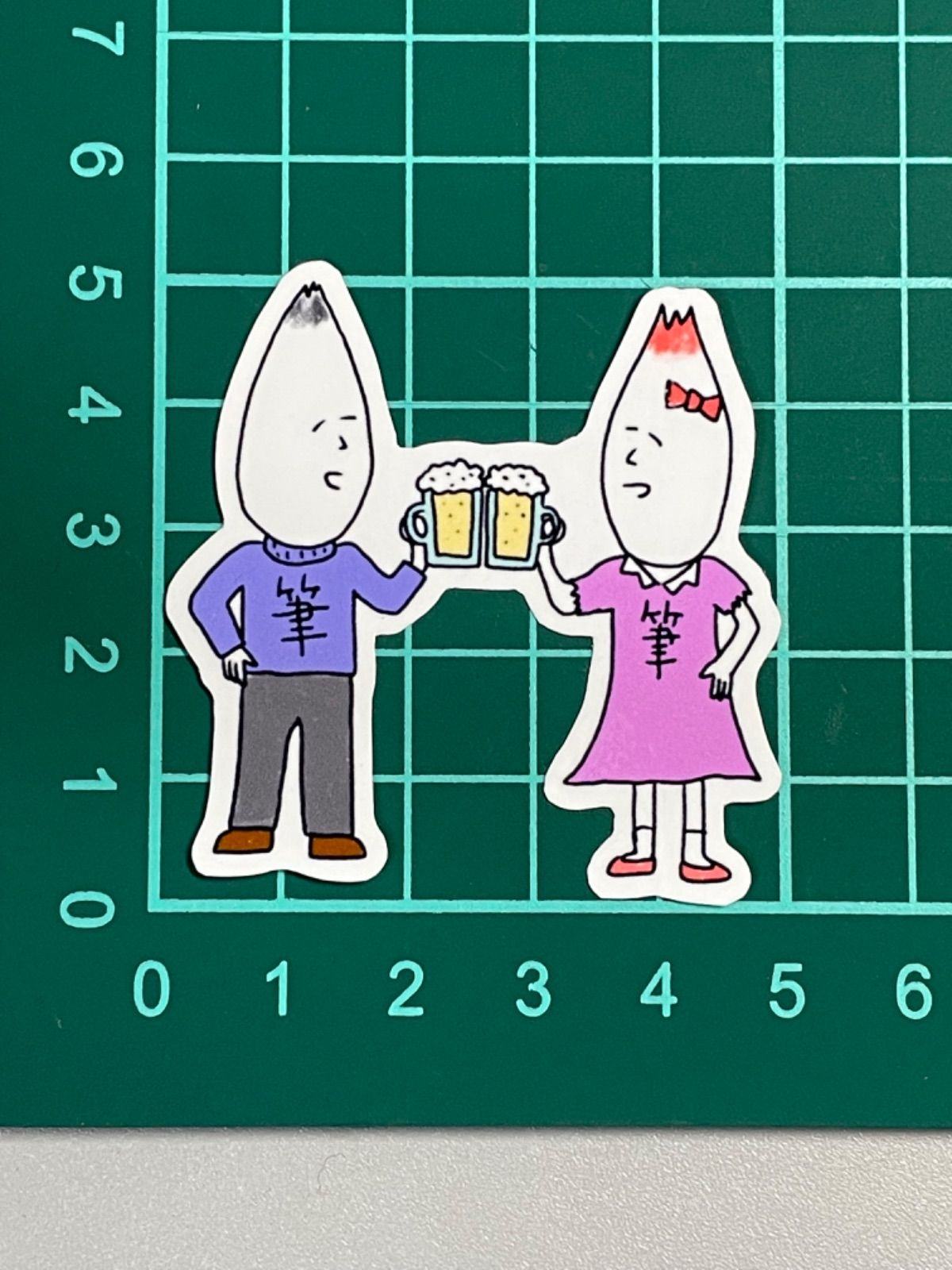 メルカリshops ぽよ男くんぽよ美ちゃん 乾杯イラストステッカー