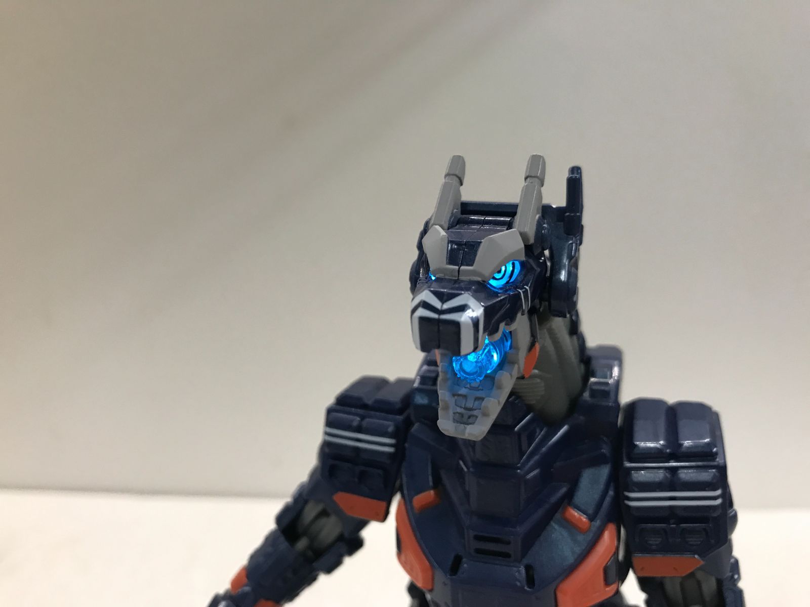 箱無し] DXアースガロン ウルトラマンブレーザー 111 - メルカリ