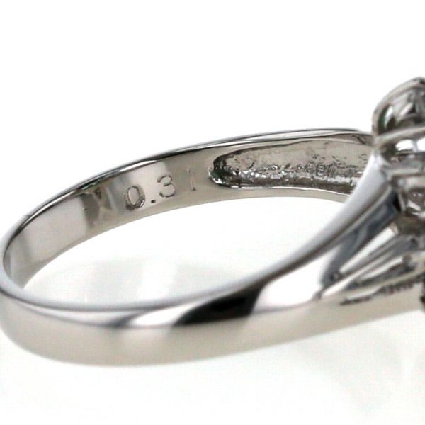 Pt900 プラチナ リング エメラルド 0.45ct ダイヤモンド 0.31ct