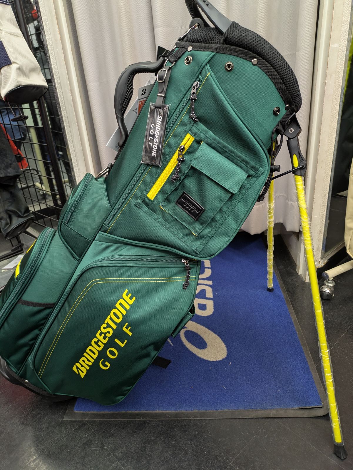 新品未使用品】ブリヂストン キャディバッグ 軽量スタンド