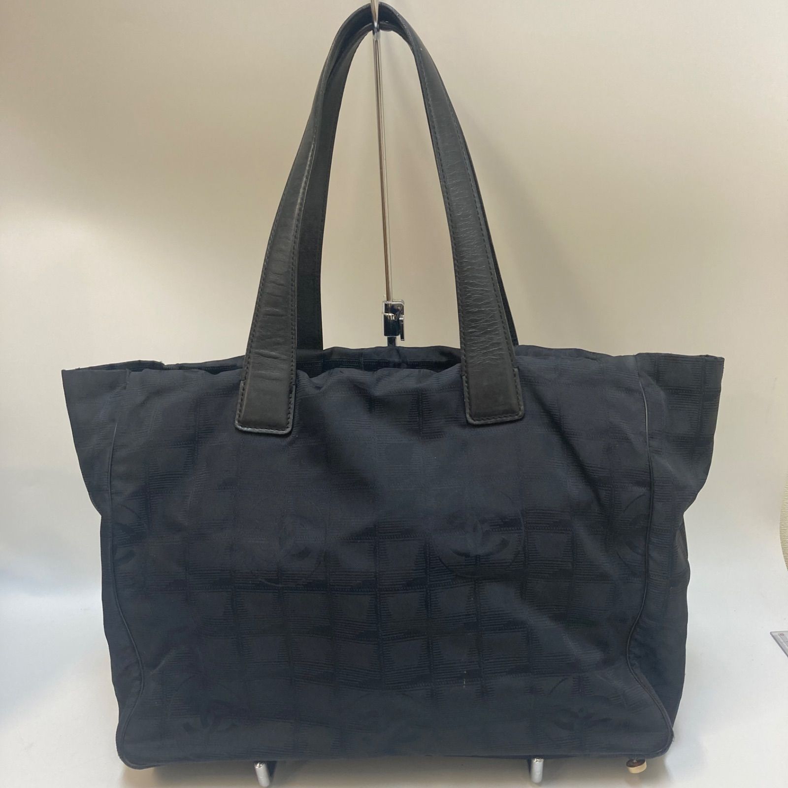 シャネル CHANEL ニュートラベルライン＊ トートバッグ黒 MM - メルカリ