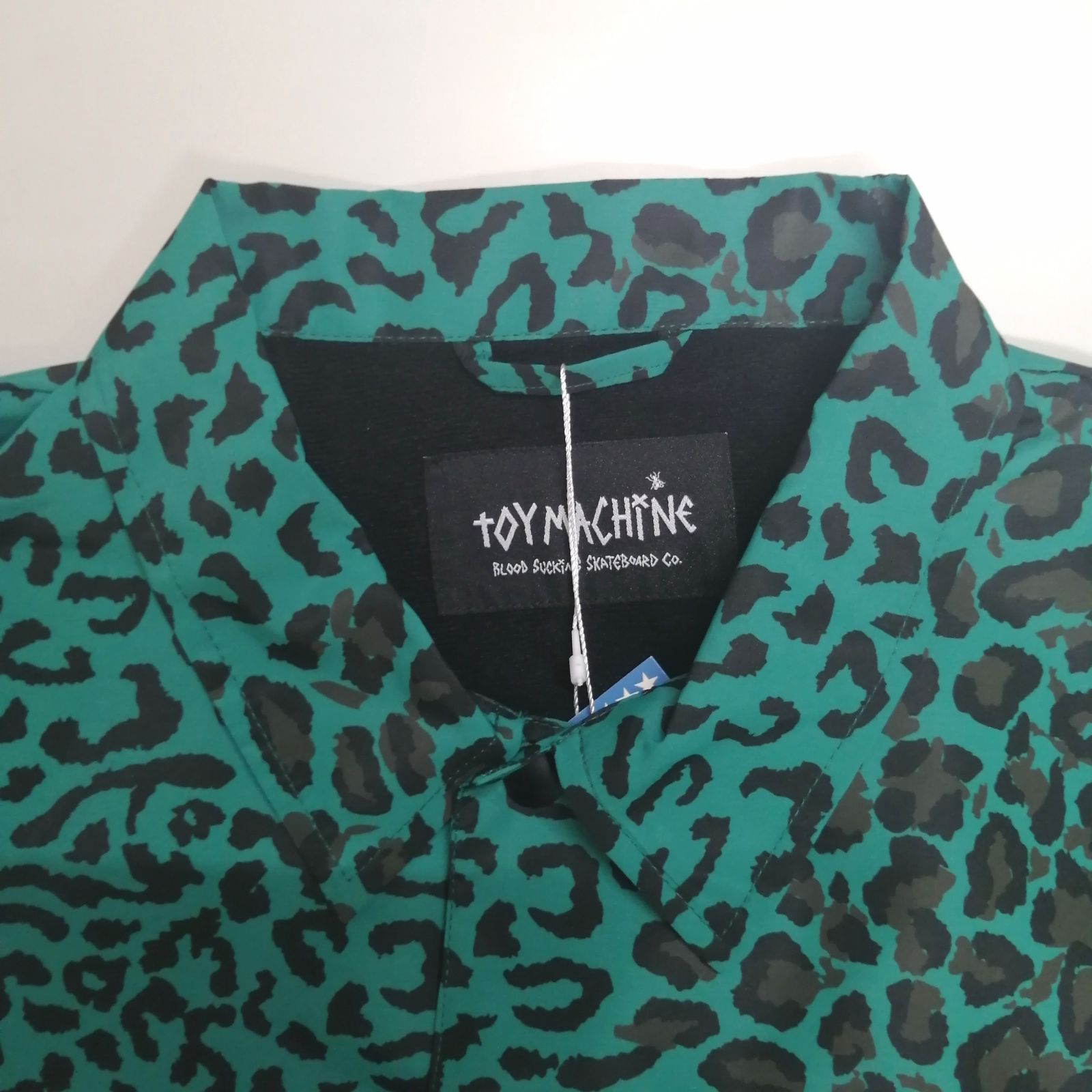 新作】【toy machine／トイマシーン・LEOPARD COACH JACKET（グリーン