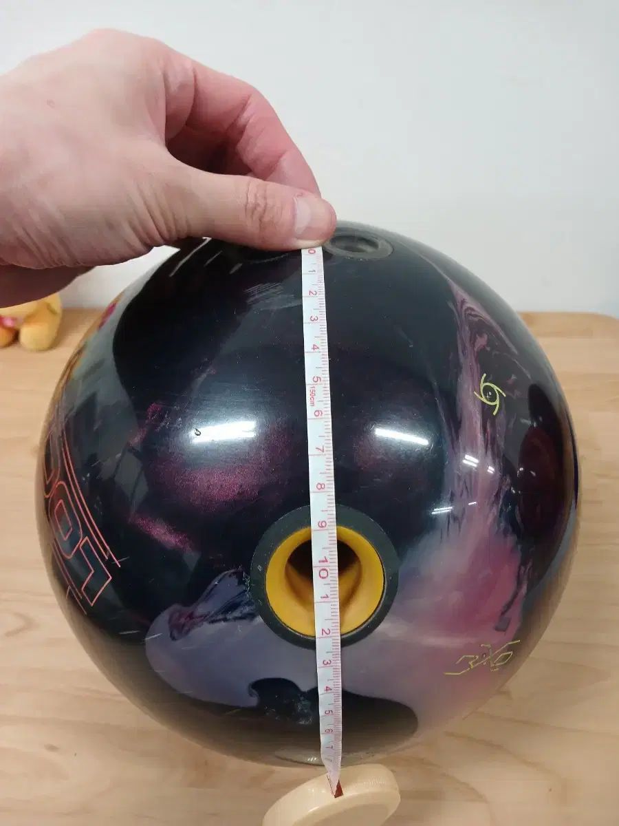 中古ボーリングボール 14p ラック州 - メルカリ