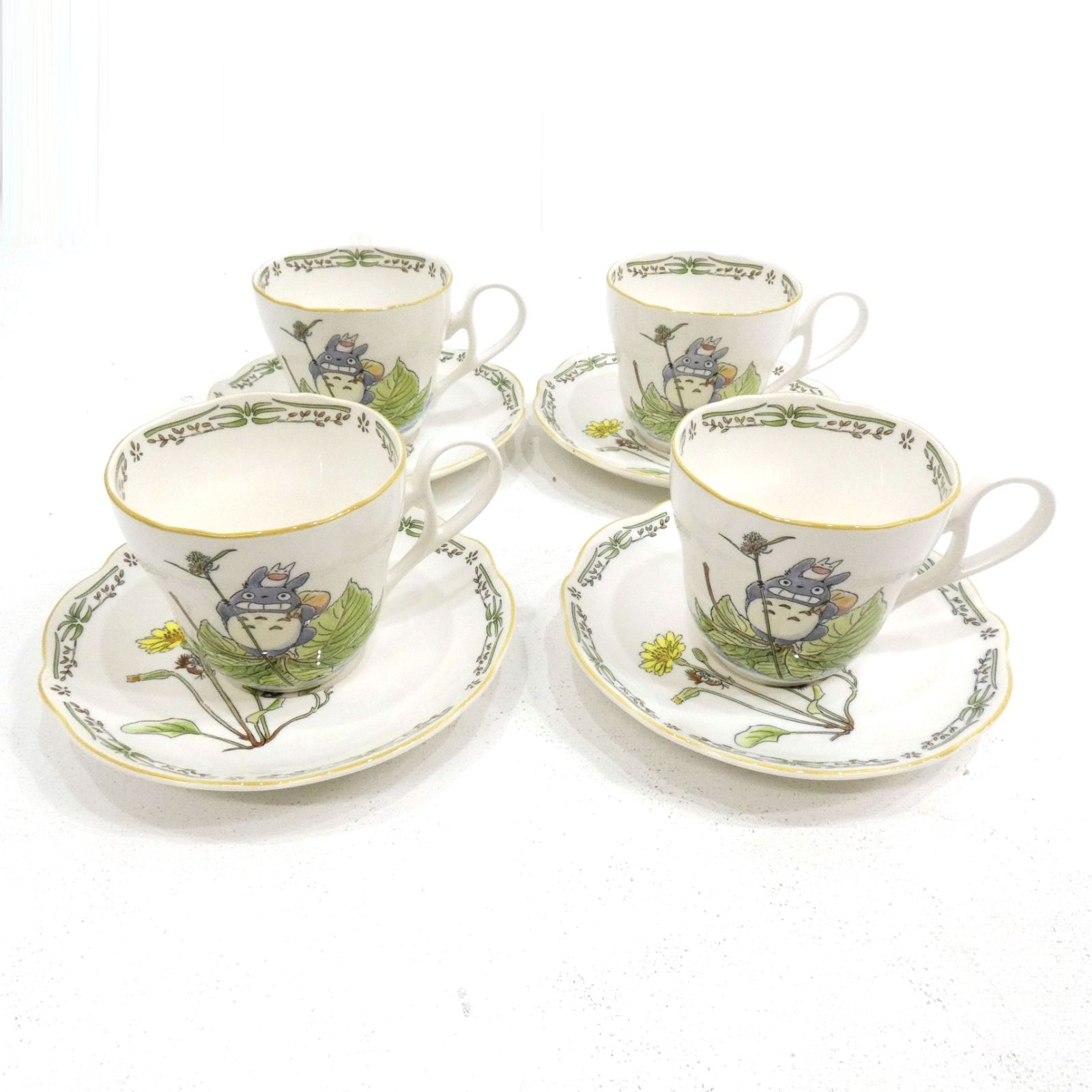 【小牧店】ノリタケ となりのトトロ カップ＆ソーサー 4客セット 【I426-2129】