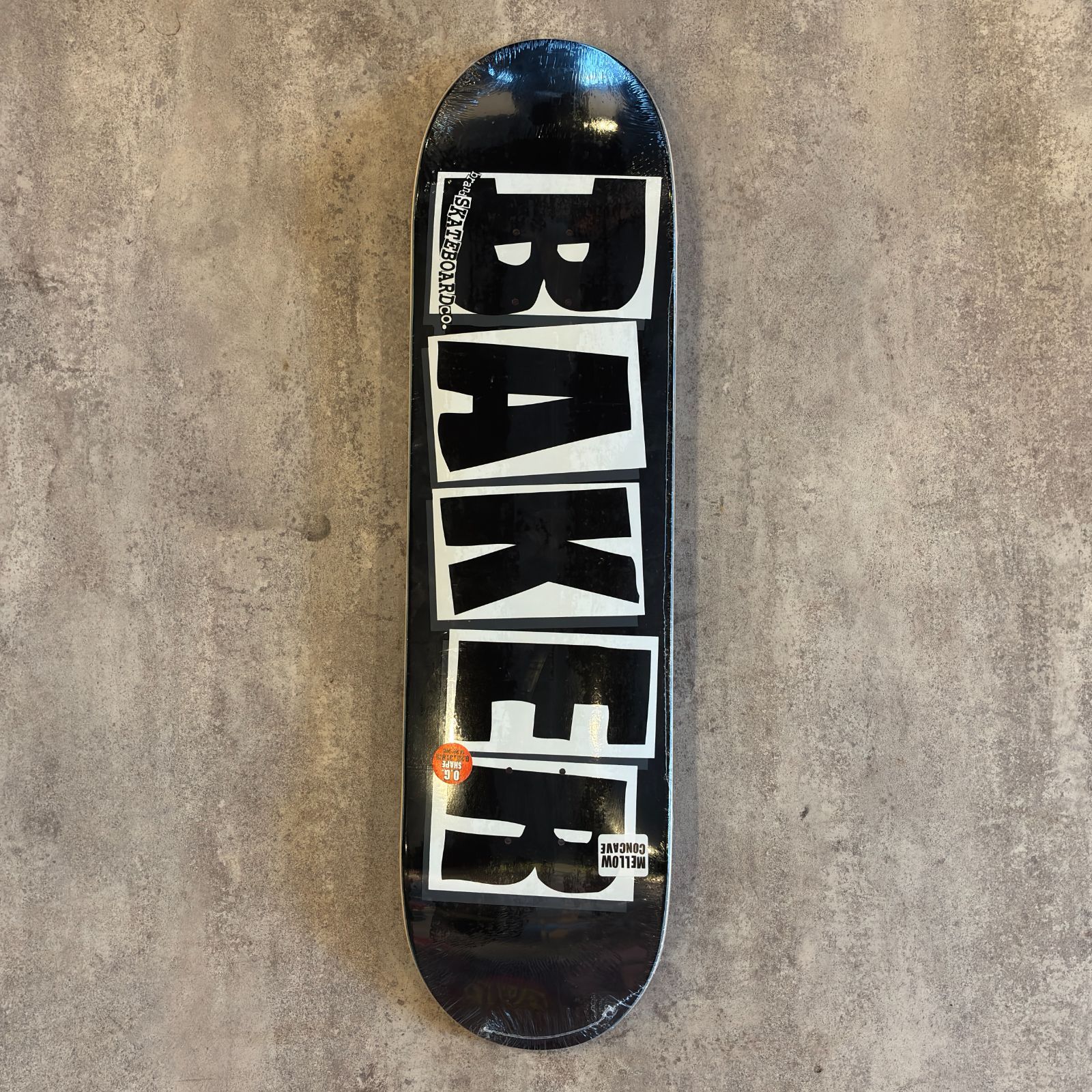 台湾製無地黒デッキテープ付き BAKER ベーカースケートボード 8.0