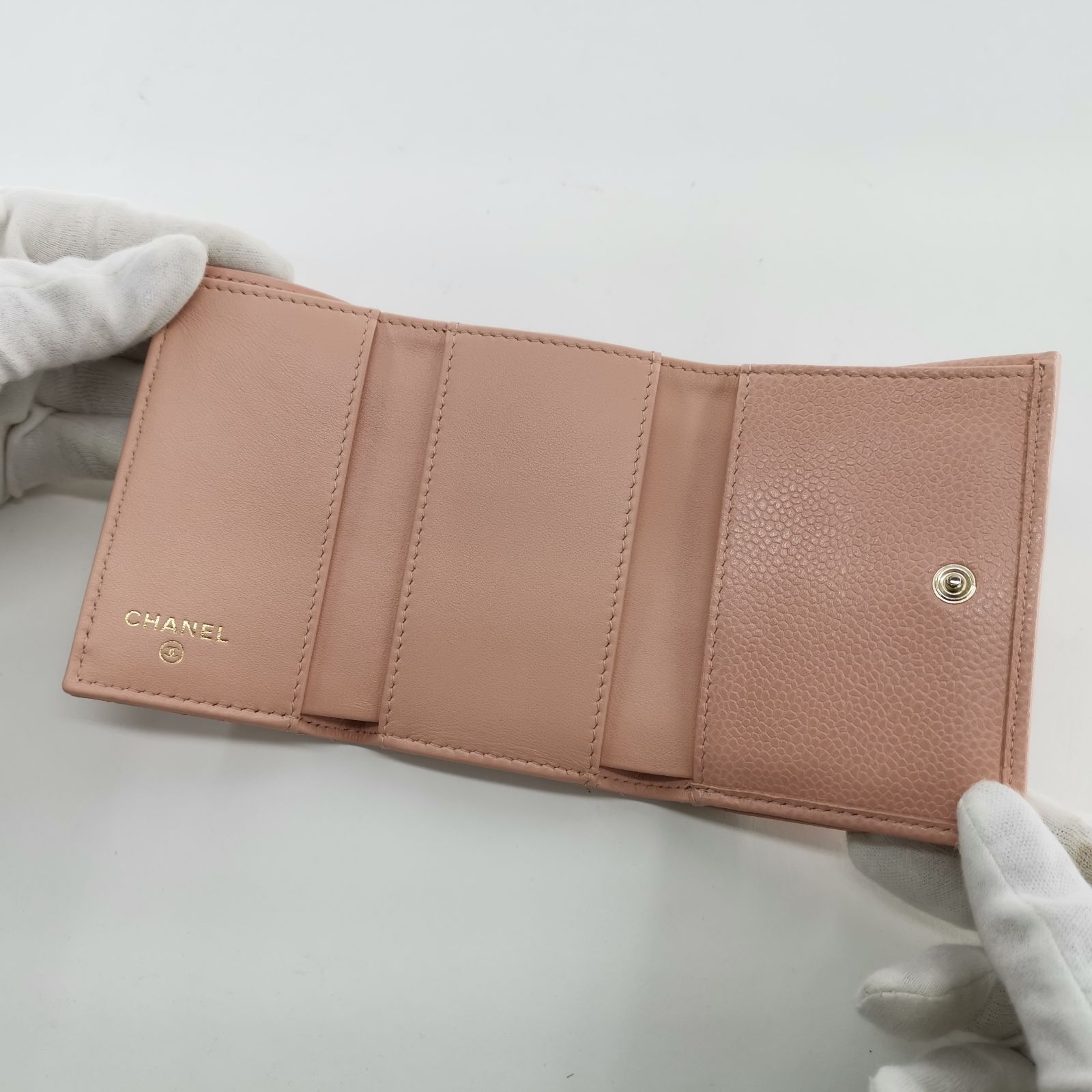美品 CHANEL シャネル 三つ折り財布 A84432 ピンク ボーイ