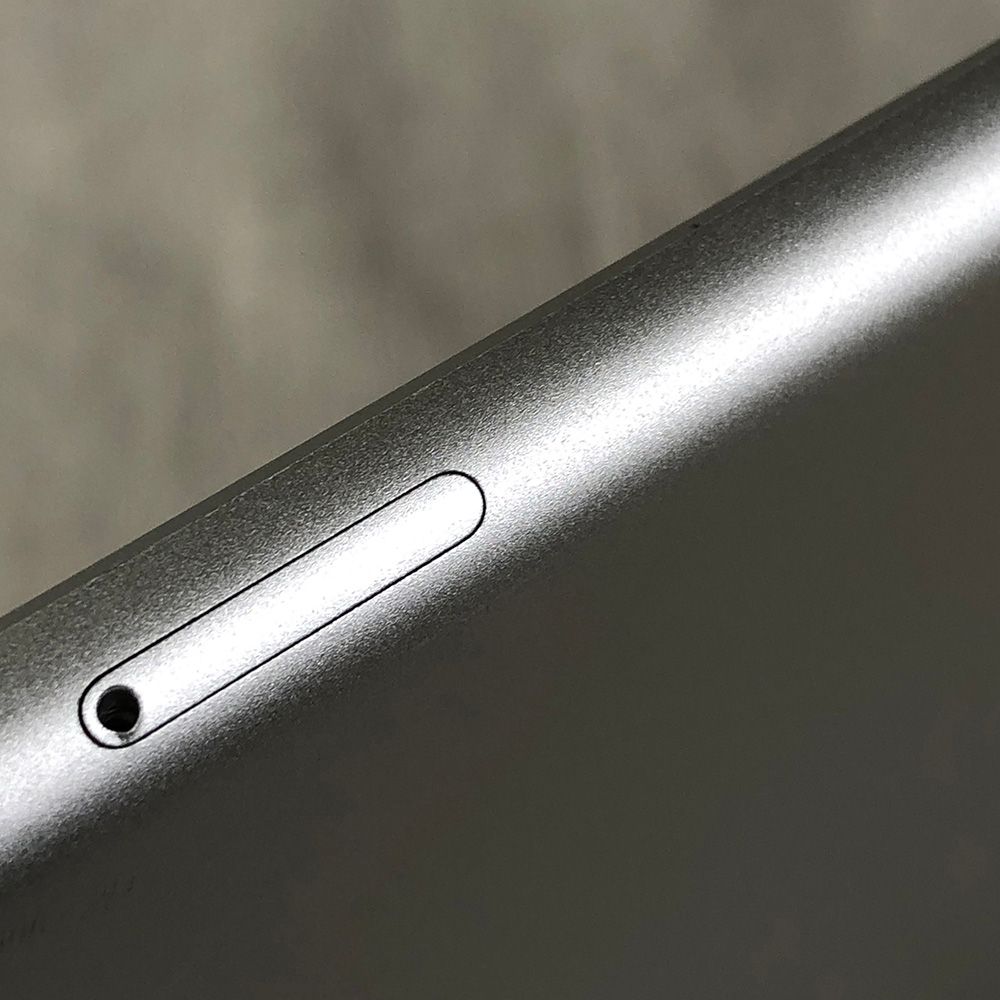 バッテリー良好】Apple iPad 第7世代 本体のみ Wi-Fi+Cellular