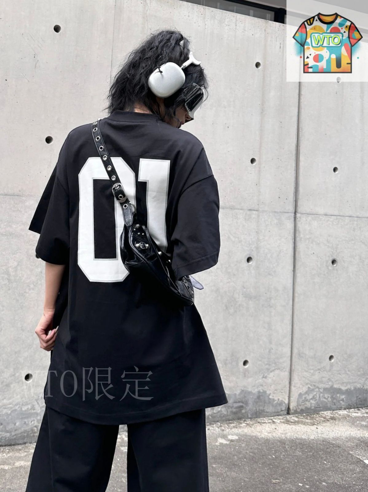プ*d様 BALENCIAGA SS25ダメージ グリッター ロゴ Tシャツ プ*d様 BALENCIAGA SS25ダメージ グリッター ロゴ Tシャツ