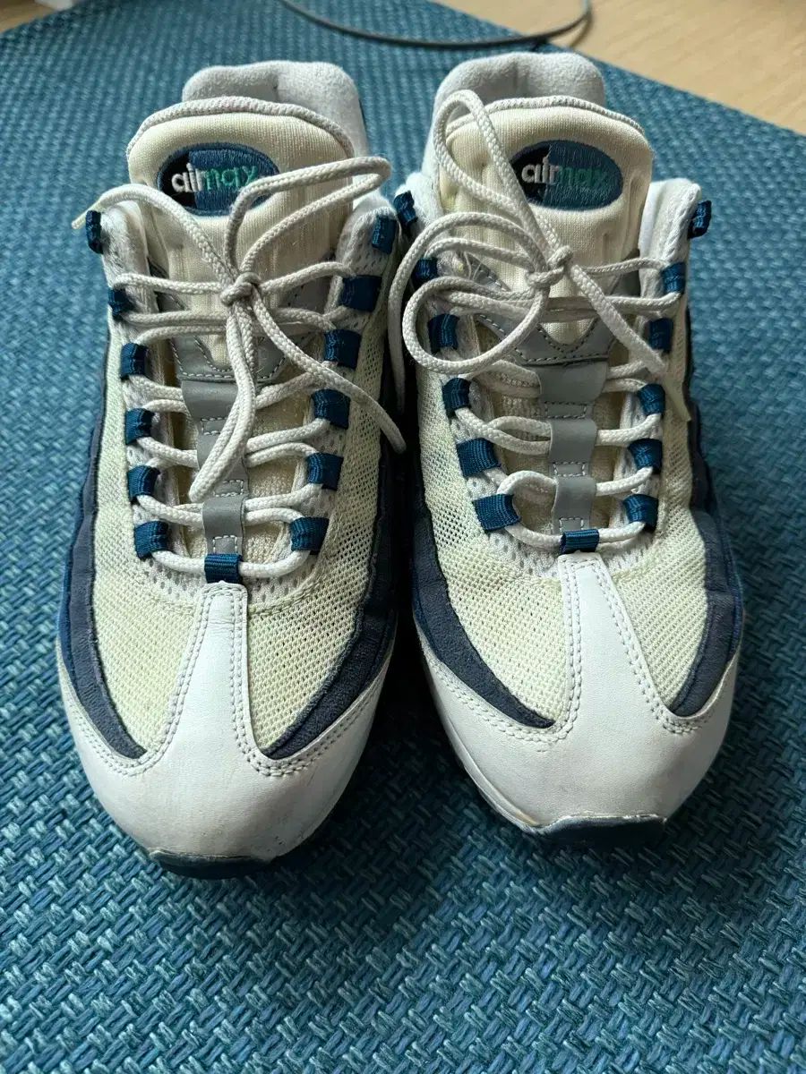 NIKE(ナイキ) エアマックス 95 og カラー-販売店一覧