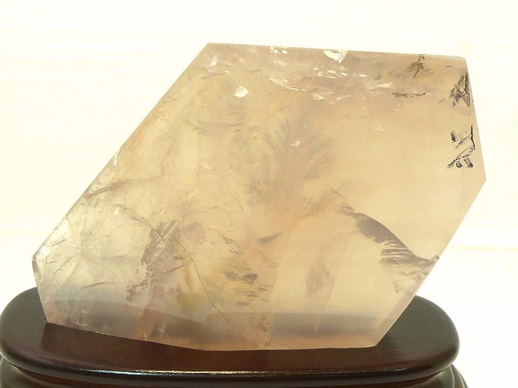 デンドリティック クォーツ 樹枝状の模様入り水晶 模樹石 忍石