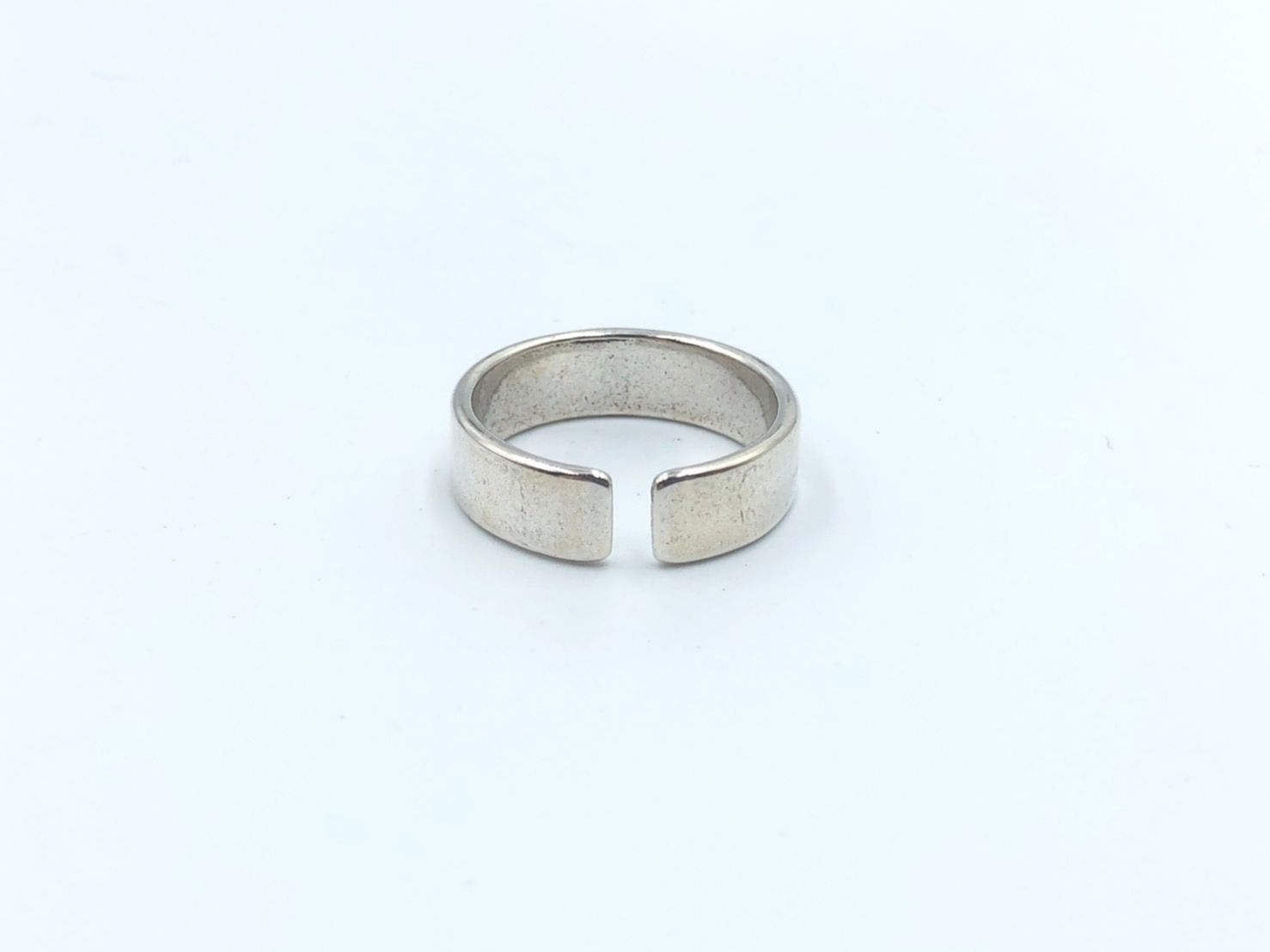 シルバーアクセサリー デザインリング カレッジリング シルバー