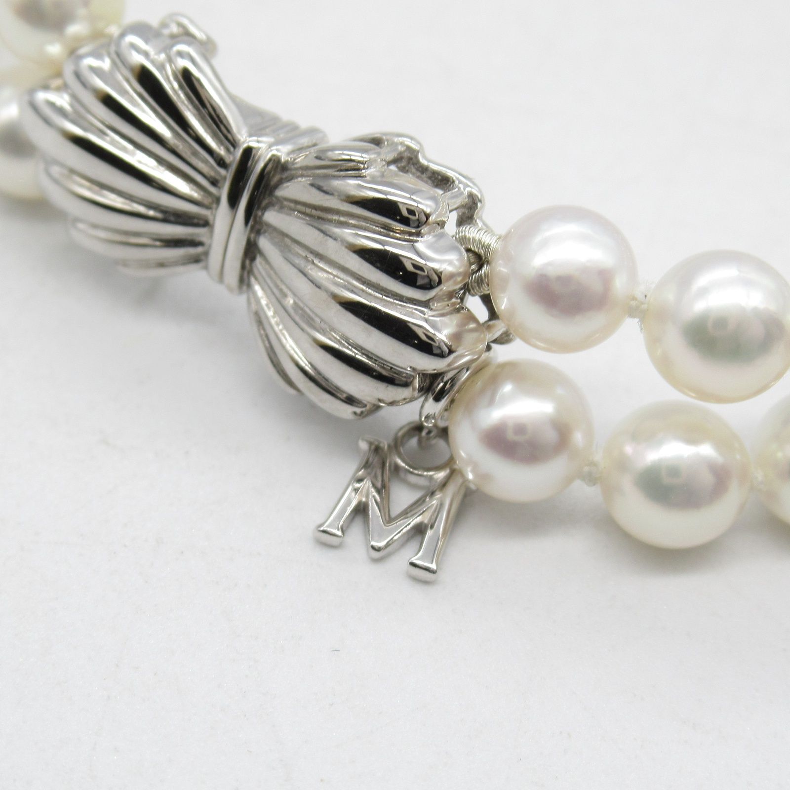 このブレスレットはミキモト（MIKIMOTO）の真珠二重ブレスレットです。 MIKIMOTO ミキモト パール2重ブレスレット ブレスレット - メルカリ