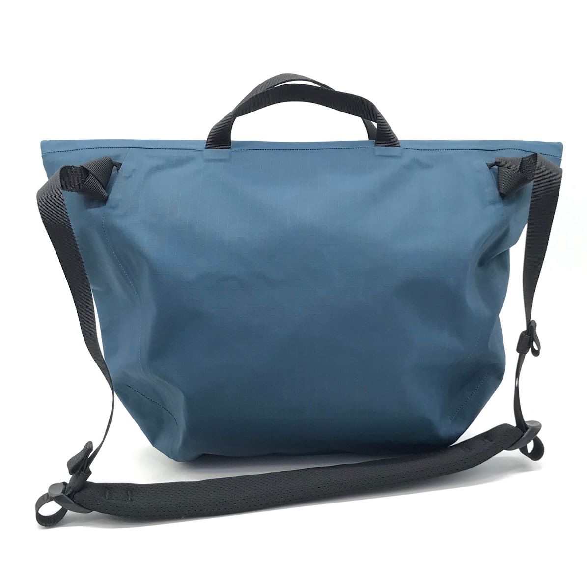 Arc'teryx ショルダーバッグ ダークブルー ARC'TERYX アークテリクス ARC'TERYX ショルダーバッグ