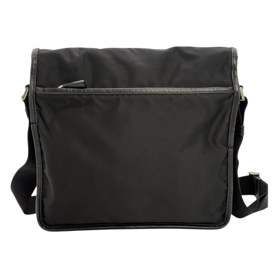 美術 プラダ ショルダーバッグ ナイロン PRADA 今がチャンス！