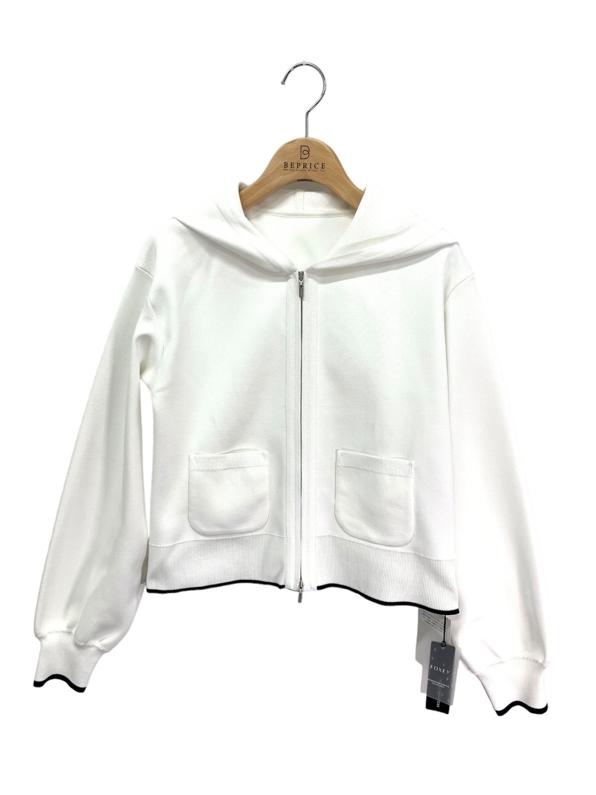 フォクシーニューヨーク CARDIGAN ALIGN 44438 パーカー 38 ホワイト