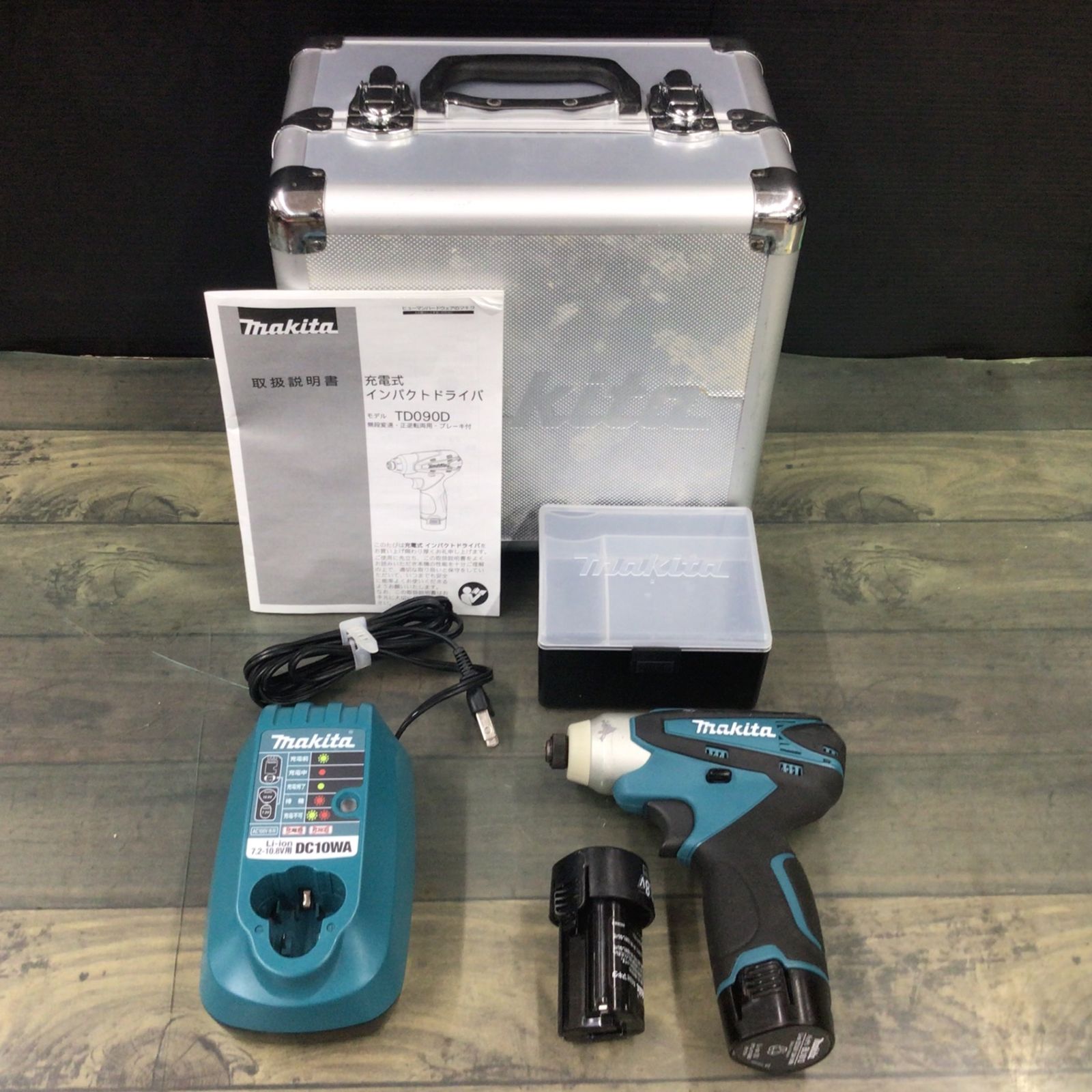 マキタ(makita) コードレスインパクトドライバー TD090DWX 【東大和店】 - メルカリ