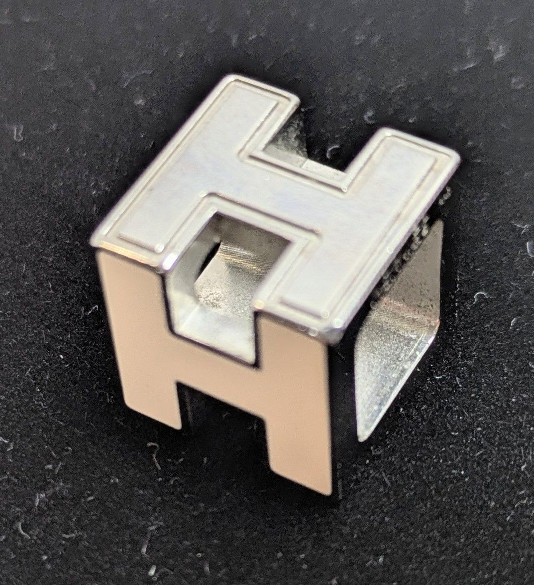 HERMES エルメス カージュドアッシュ Hキューブ Hロゴネックレス