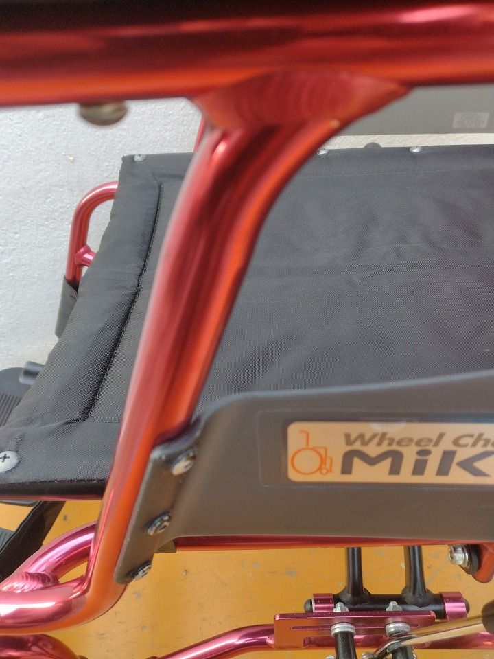 ミキ軽量車いす キャリカル