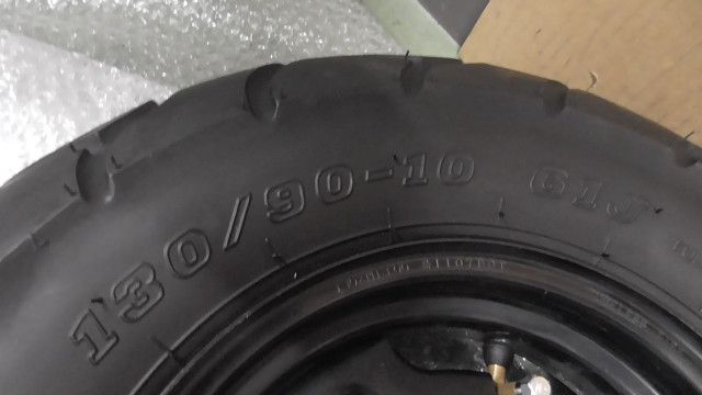 ZOOMER FI <ズーマーFI> の リアホイール タイヤ付 1761012626