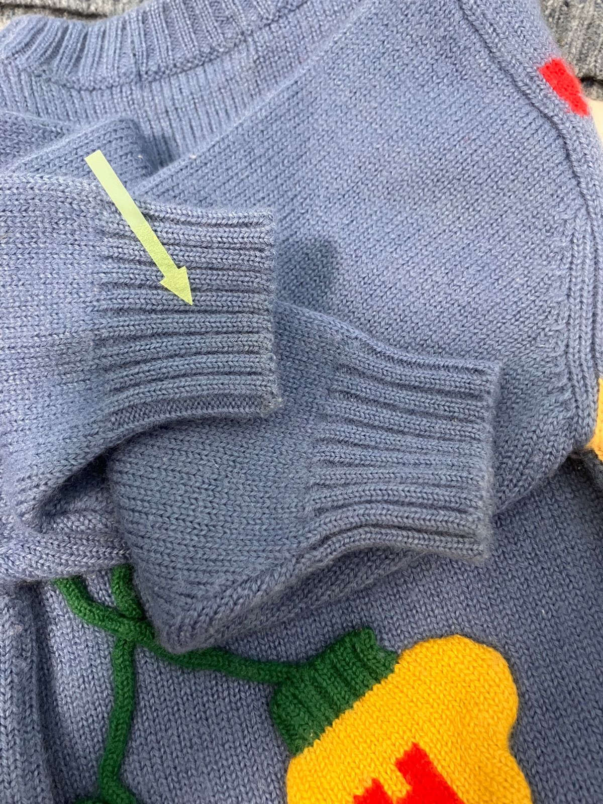 369ミキハウスmikihouse95size 立体くまさんセーター