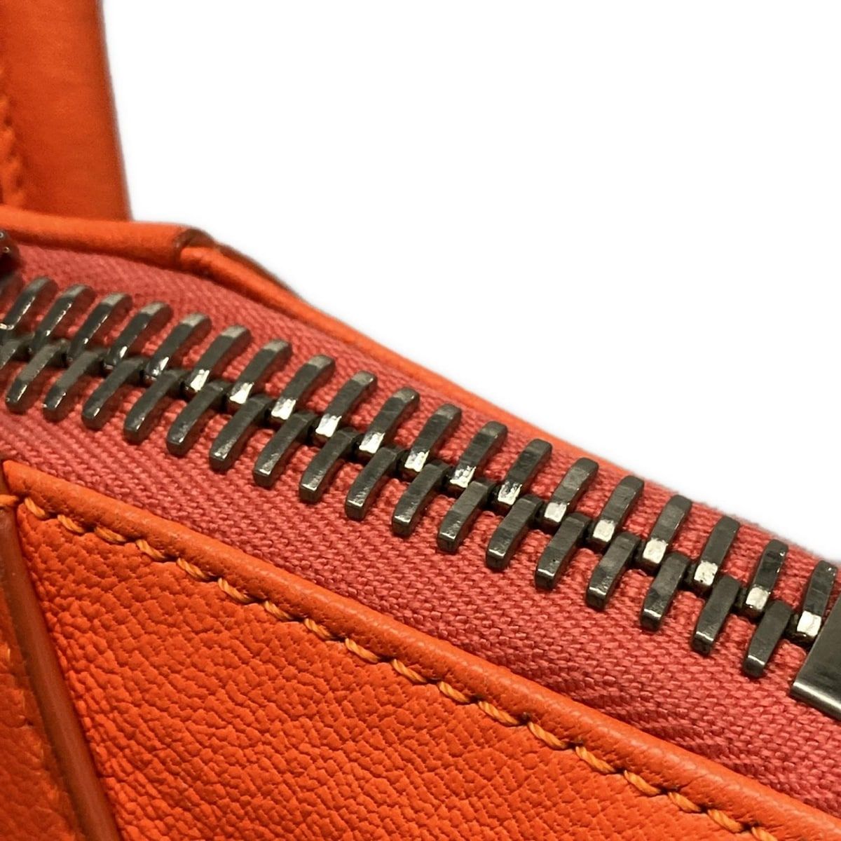 ショルダーバッグ