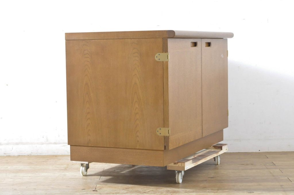 カンディハウス　旭川家具　サイドボード　リビングボード　飾り棚　キャビネット ☆事前問合せ必須☆ 北海道旭川家具 カンディハウス CONDE HOUSE