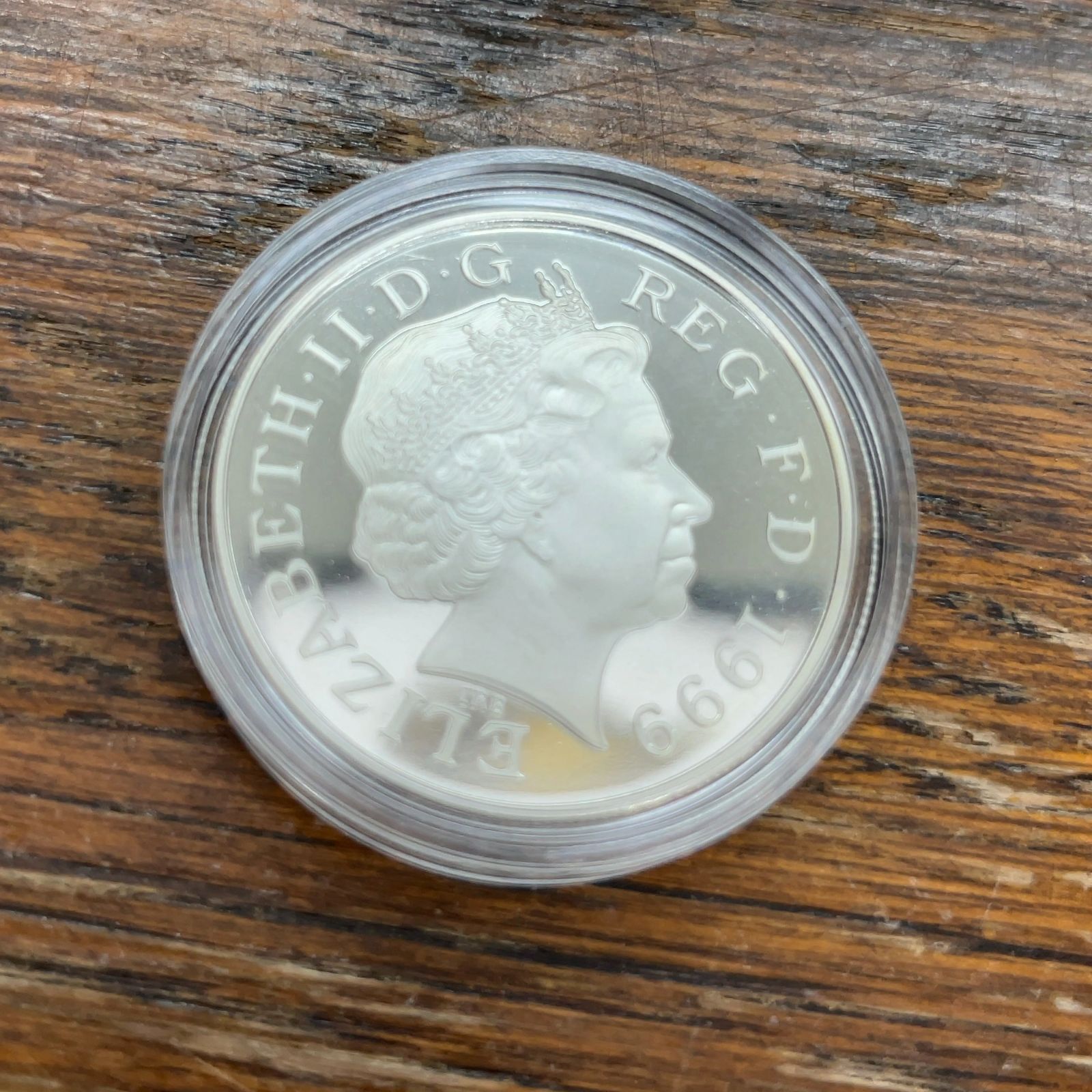 未使用 箱付き イギリス ダイアナ妃追悼記念コイン 1999年