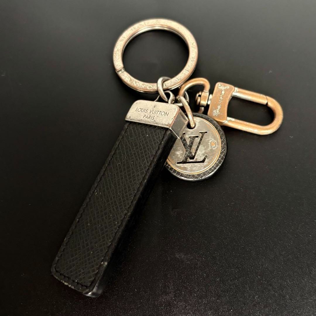 美品！ルイヴィトン タイガ ポルト クレ ネオ LVクラブ M67242 楽天市場】LOUIS VUITTON ルイ ヴィトン タイガ ポルトクレ ネオLV