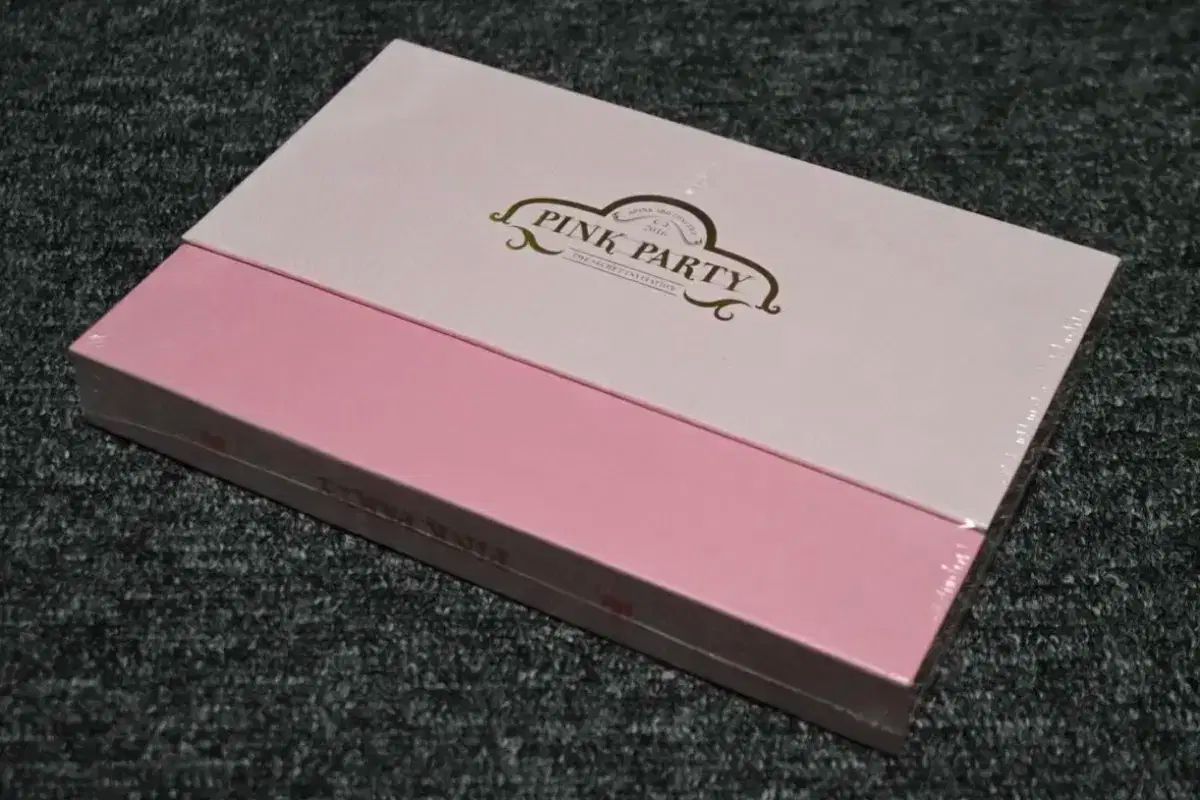 未開封 Apink(エーピンク) ー オファー Apink 3rd Concert Pink Part