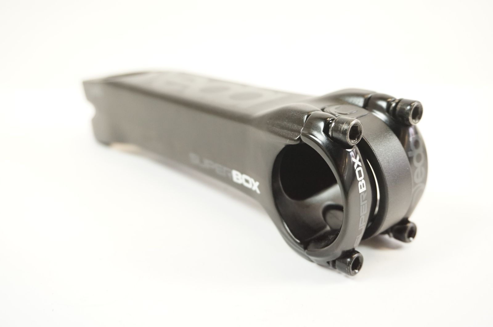 デダ(DEDA) SUPERBOX POB 31.7/90 DCR ステム 角度：82度 高さ：32mm（47mm with topcove DEDA SUPERBOX POB 31.7⁄90 DCR Stem Angle: 82° Height: 1.3 inches