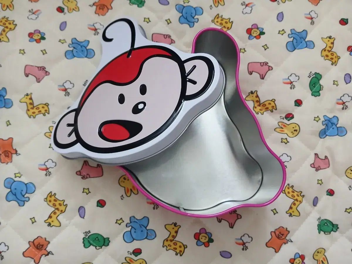 がま口 シリコン おさるのジョージ Curious George グッズ 小物入れ トリーツポーチ おやつ 犬 餌 コイン