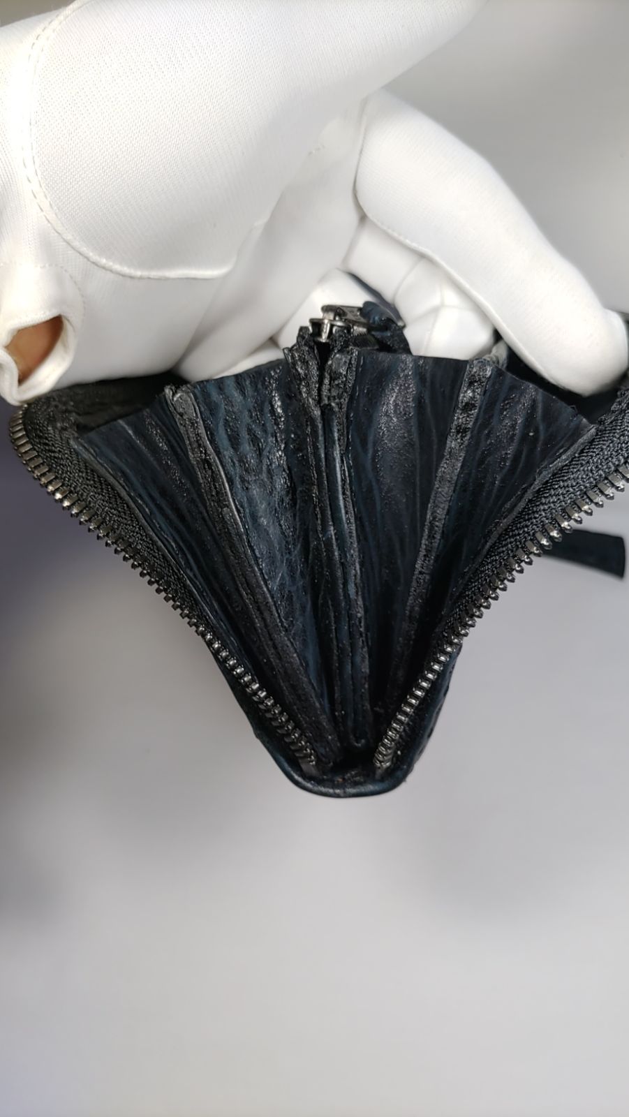 ケープシール ラウンドタイプ ロングウォレット ブラック - メルカリ