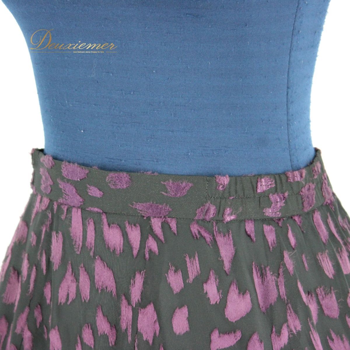 【美品 日本製 社交ダンス衣装】パープル Chacott スカート 花柄 伸縮 美品 日本製 社交ダンス衣装】パープル Chacott スカート 花柄 伸縮