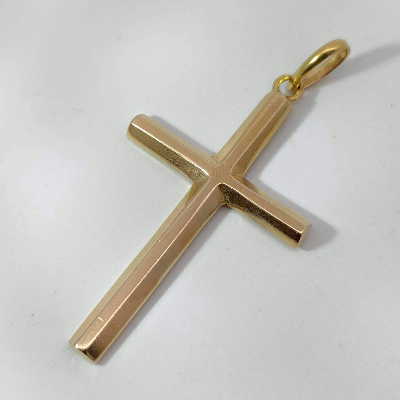 18金 K18 男女兼用 十字架クロス ネックレストップ 3.41ｇ D167