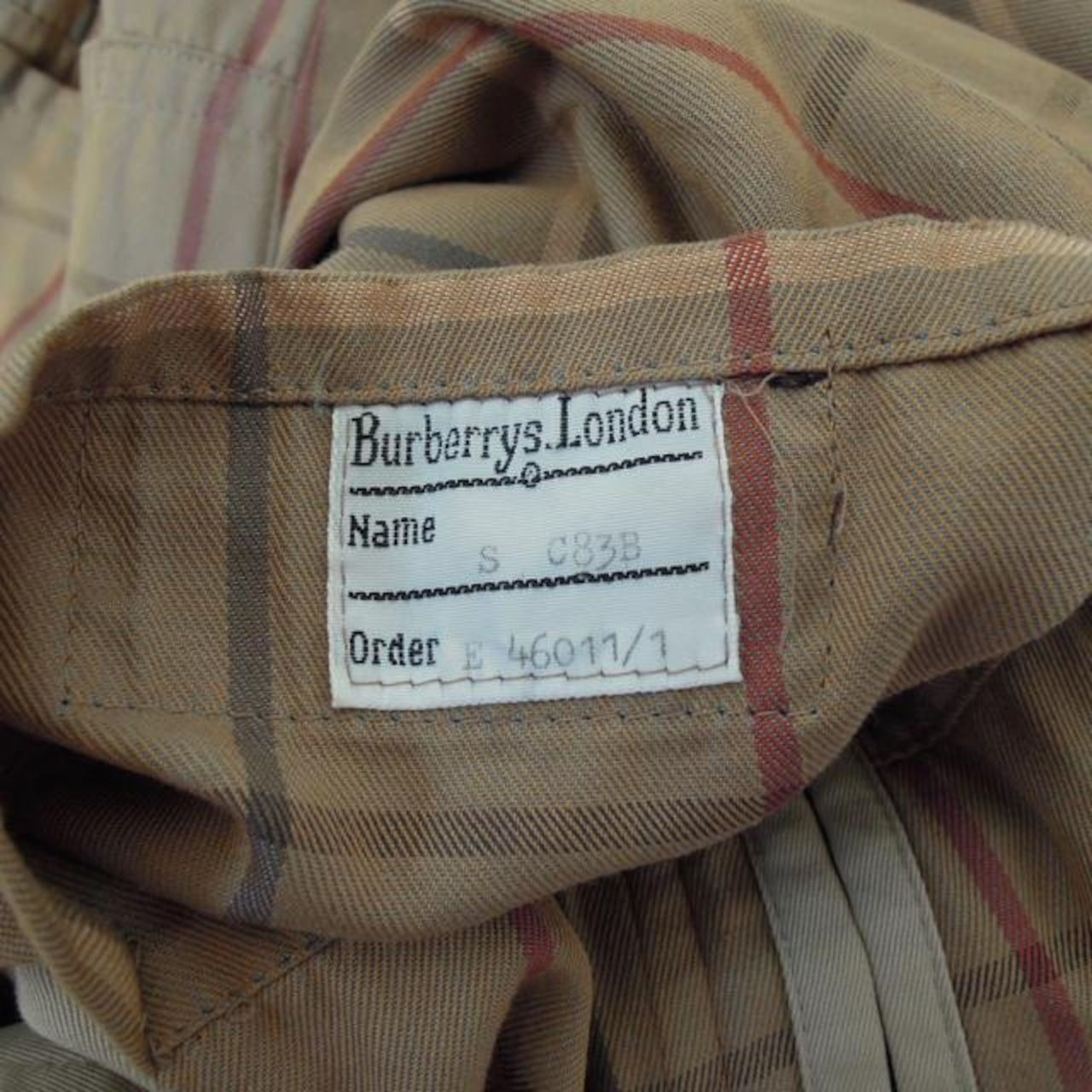 バーバリー トレンチコート 裏地メガチェック イングランド製（w-0628