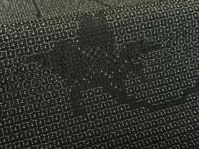 平和屋着物○本塩沢 110亀甲 花唐草文 黒地 正絹 逸品 AAAU8056zg