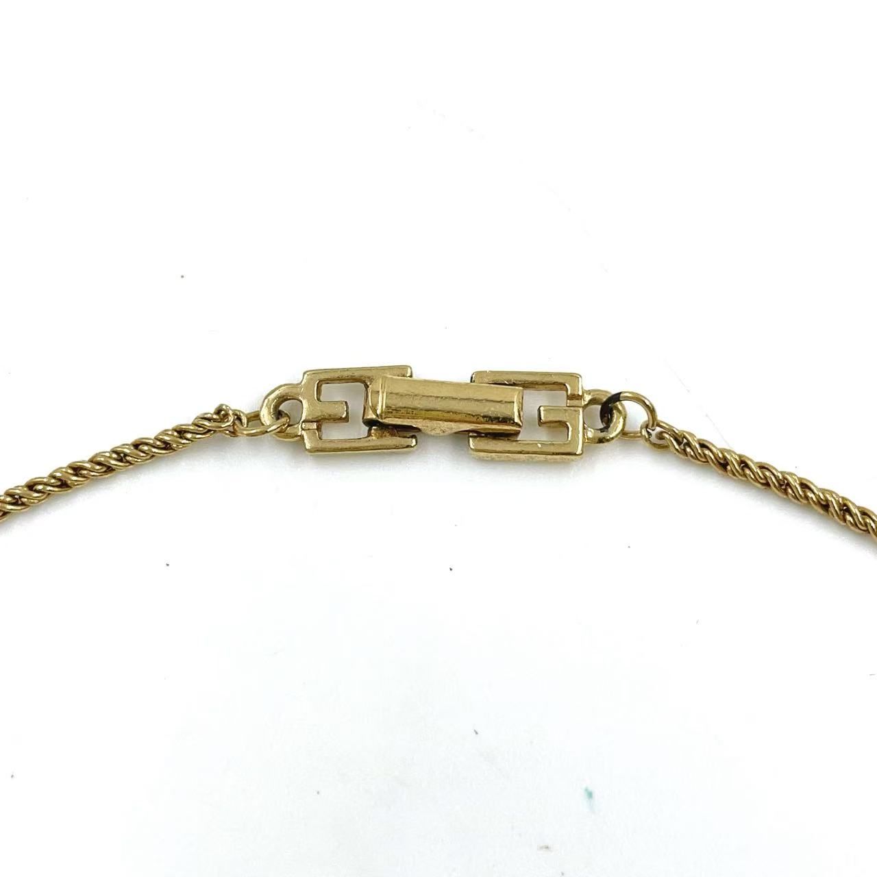 新品未使用GIVENCHY ジバンシーGチェーンパドロック ネックレス ゴールド 新品未使用GIVENCHY ジバンシーGチェーンパドロック ネックレス