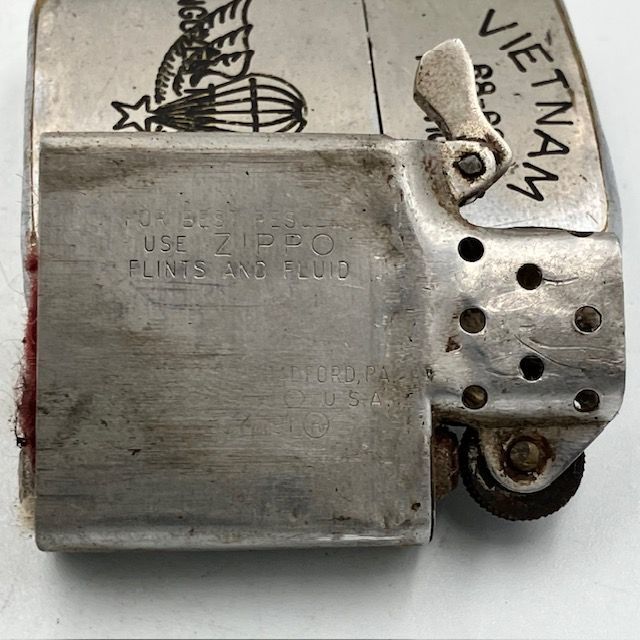 ベトナムZIPPO】本物 1968年製ベトナムジッポー「ヘリコプター攻撃隊