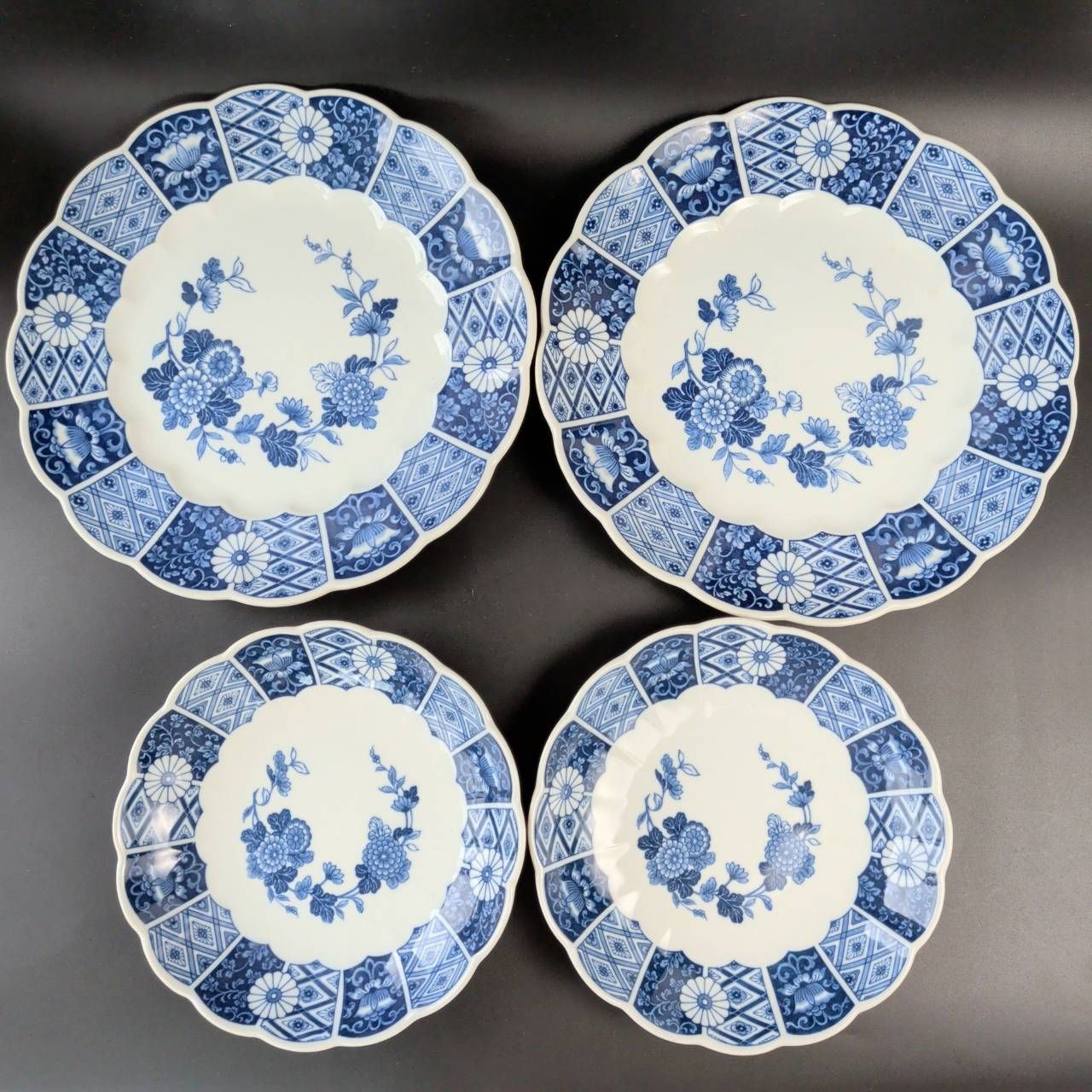 ブルー伊万里 4点セット（大皿2枚、中皿2枚） - メルカリ